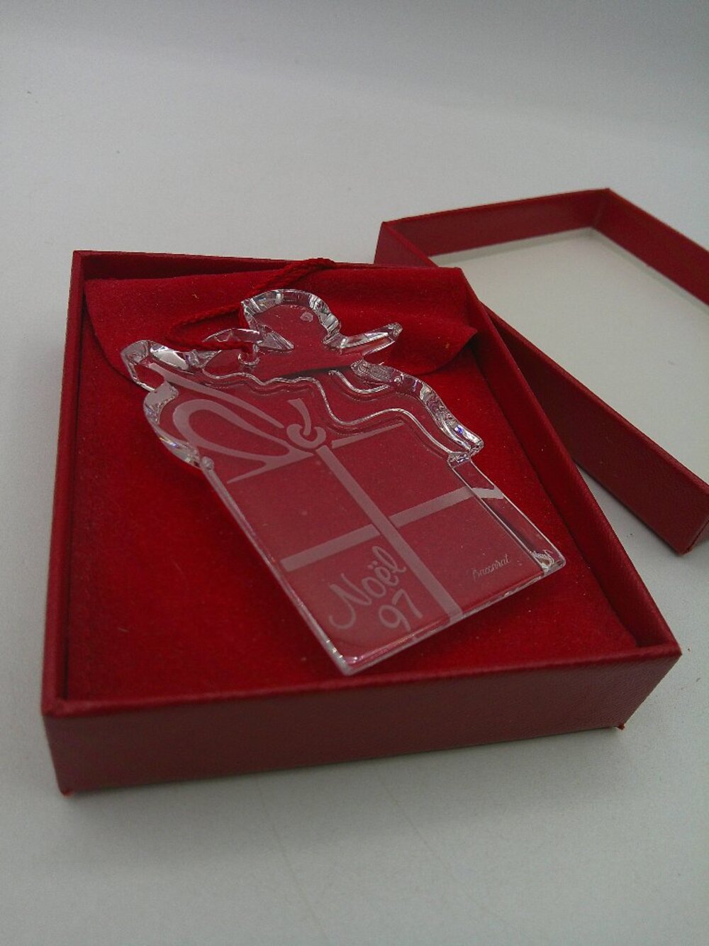 Baccarat Crystal Annual NOEL ANGEL Christmas Ornament 1997